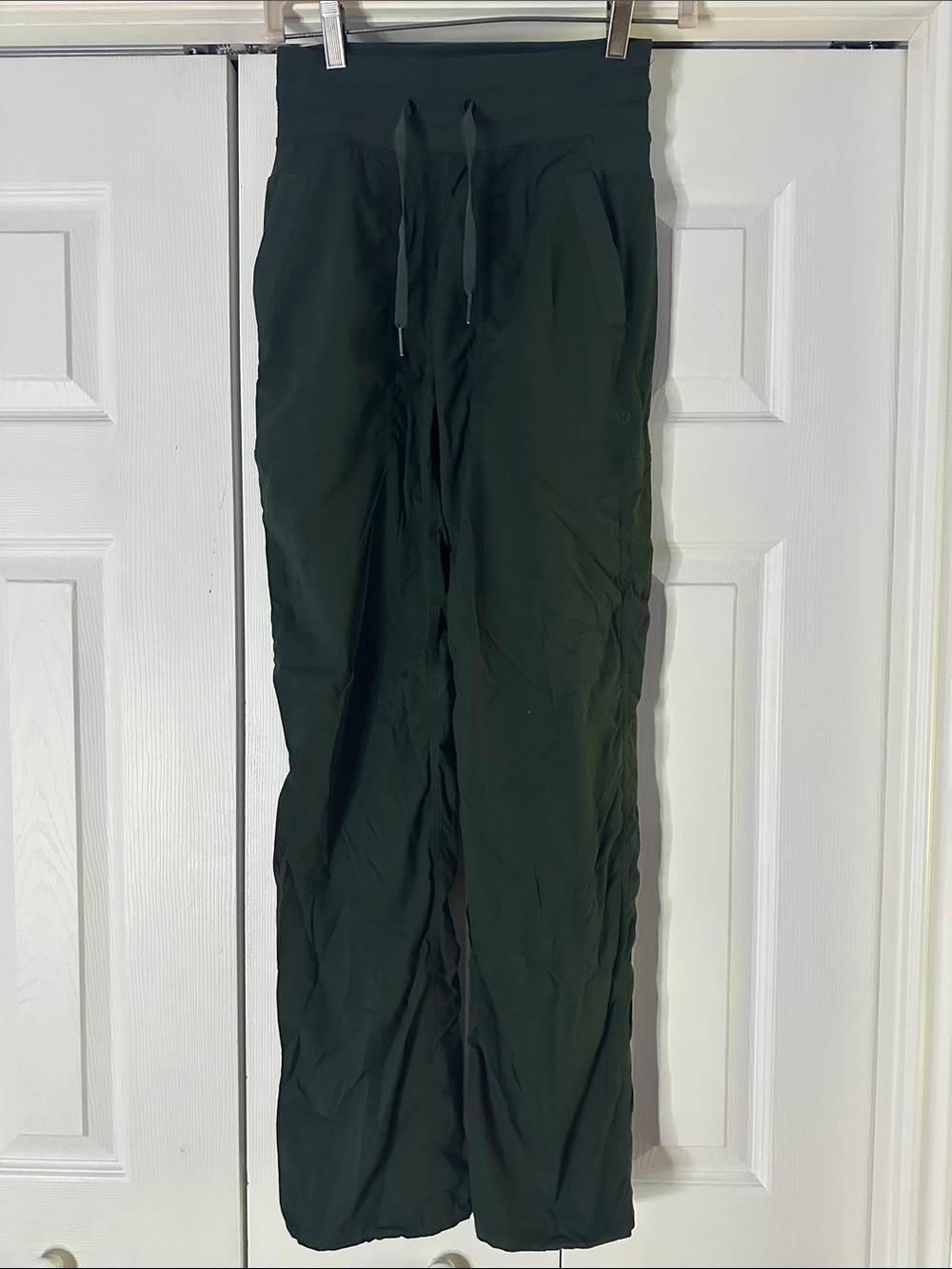 Lululemon green dance pants